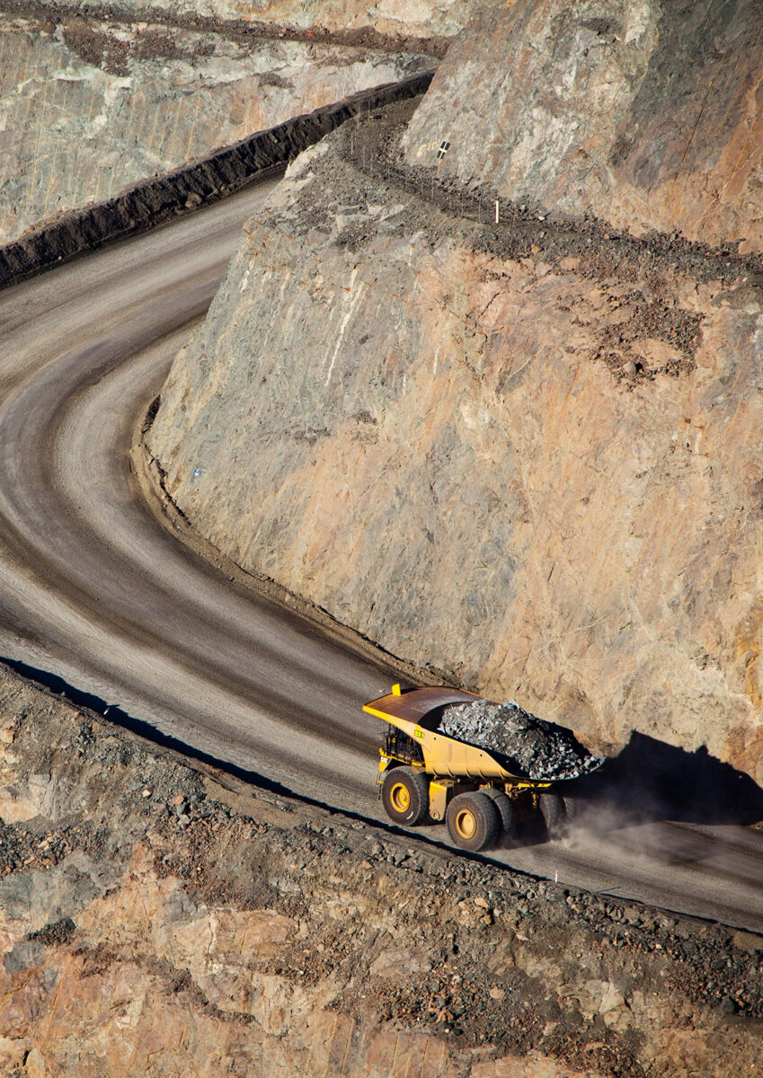 pit optimisation with gold mining software